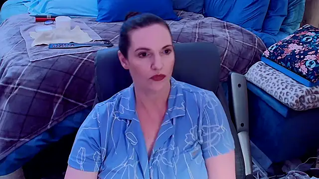 ninajaymes online show from July 2026 08:30:01 PM