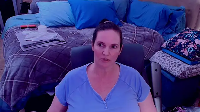 ninajaymes online show from April 2026 01:42:02 AM