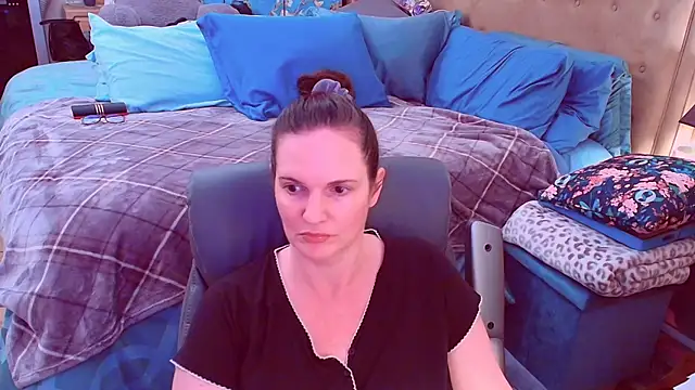 ninajaymes online show from February 2026 11:37:01 PM