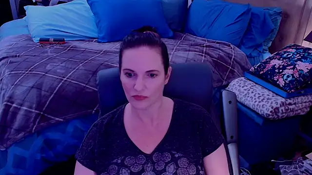 ninajaymes online show from May 2026 08:48:02 PM