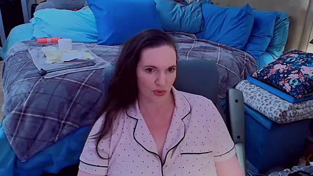ninajaymes online show from June 2026 10:47:01 PM