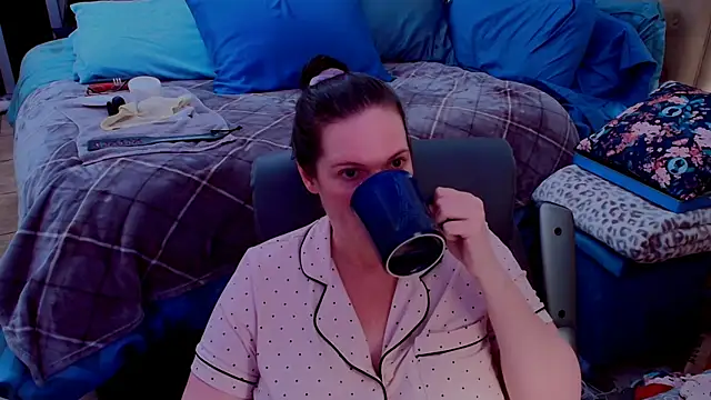 ninajaymes online show from May 2026 01:56:01 AM
