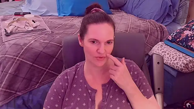 ninajaymes online show from December 2025 11:51:02 PM