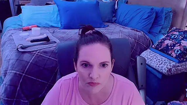 ninajaymes online show from April 2026 10:11:01 AM