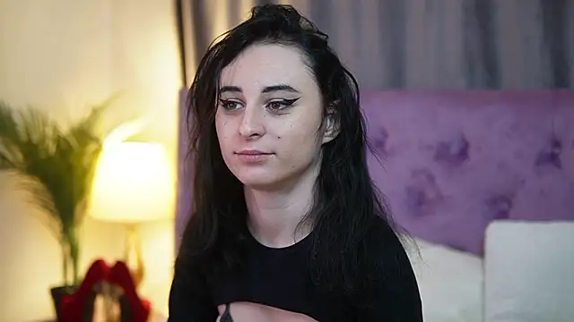 SaraiAngel online show from March 2026 10:38:01 PM