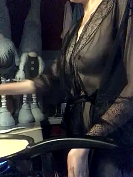 Karolina777Star online show from October 2025 12:51:01 PM