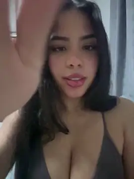 SuperNovaXOX online show from December 2025 11:05:02 PM