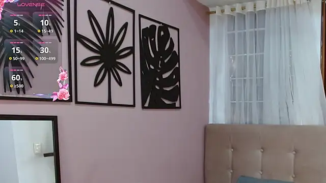 Snapshot of amara_rousse1 chatting on February 2026 01:00:01 PM amara rousse1 online show from February 2026 01:00:01 PM