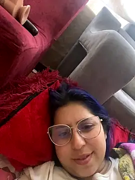 honeyviviss online show from September 2025 12:47:02 PM