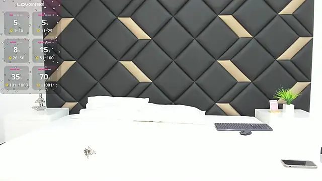 Snapshot of GeraldineSandoval chatting on September 2025 07:31:01 PM GeraldineSandoval online show from September 2025 07:31:01 PM