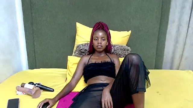 Littlebunny33 online show from January 2026 08:45:01 PM