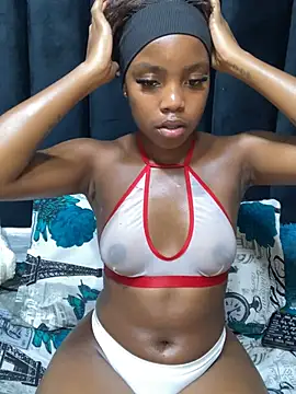 Littlebunny33 online show from June 2026 11:28:01 PM