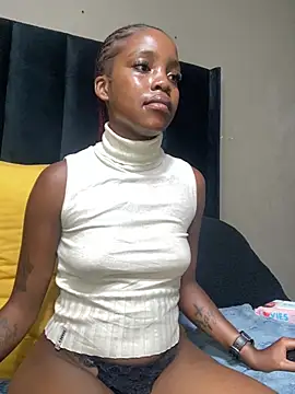 Littlebunny33 online show from March 2026 07:58:01 PM