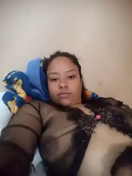 Snapshot of EAAM1@xh chatting on September 2025 02:02:02 PM EAAM1xh online show from September 2025 02:02:02 PM