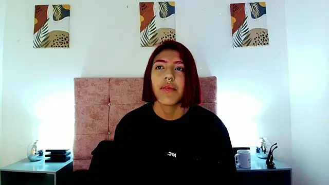 Dulce Bella  online show from September 2025 12:12:02 PM