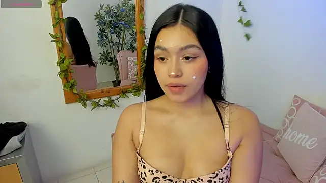 AvaScott  online show from April 2026 09:10:02 PM