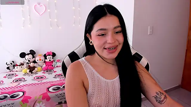 AvaScott  online show from January 2026 06:56:02 PM