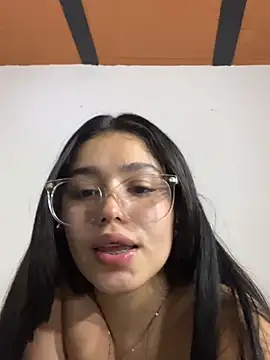 AvaScott  online show from November 2025 05:22:02 AM