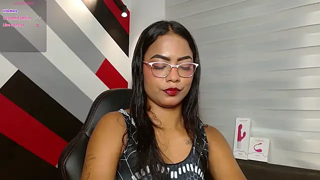 Chloe Brown3 online show from September 2025 06:48:01 PM