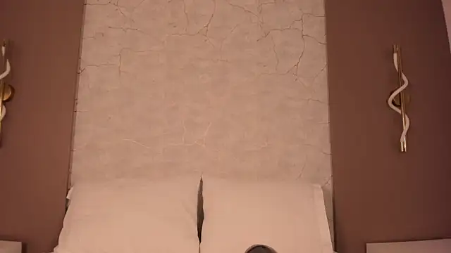 Snapshot of allie_bruce chatting on February 2026 02:32:01 AM allie bruce online show from February 2026 02:32:01 AM