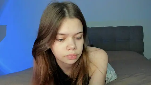 Snapshot of Milimeowww chatting on December 2025 05:58:01 PM Milimeowww online show from December 2025 05:58:01 PM