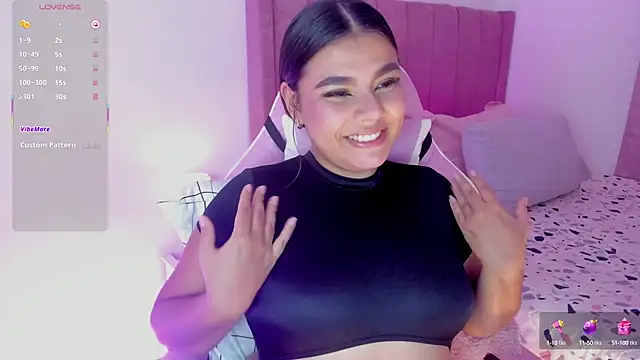 AliceThundeer online show from October 2025 04:02:02 AM