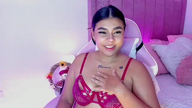 AliceThundeer online show from October 2025 04:10:01 AM