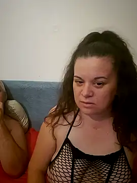 PerleRaree online show from June 2026 08:50:02 PM