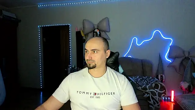 Gri SH online show from February 2026 07:02:01 PM