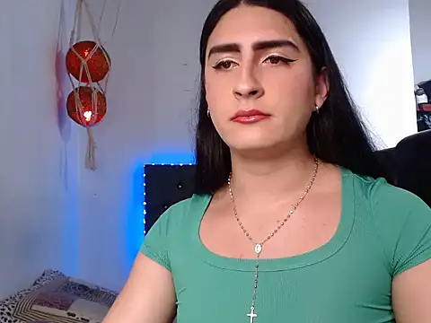 lola diez online show from March 2026 08:35:02 PM