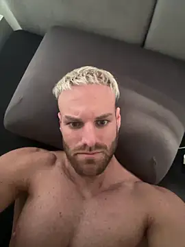 TheKevinboy online show from April 2026 04:08:02 PM