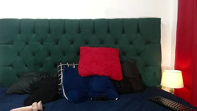 Snapshot of Ariatnaanddilan chatting on September 2025 11:22:02 PM Ariatnaanddilan online show from September 2025 11:22:02 PM