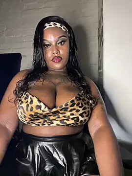 QUEEN NOBUHLE 777 online show from November 2025 10:54:01 PM