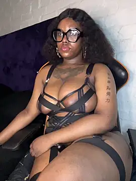 QUEEN NOBUHLE 777 online show from March 2026 02:04:02 AM