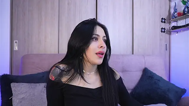 SophiieCumsx online show from February 2026 04:12:02 AM