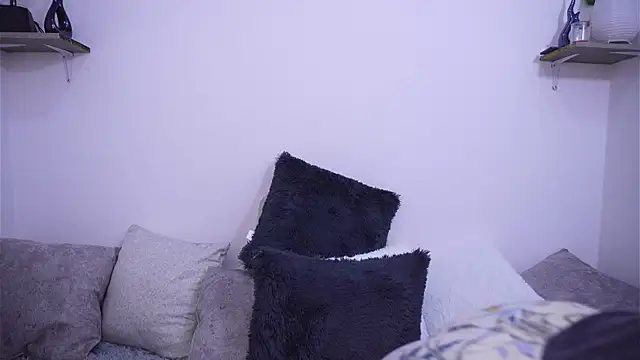 SophiieCumsx online show from October 2025 12:39:01 PM