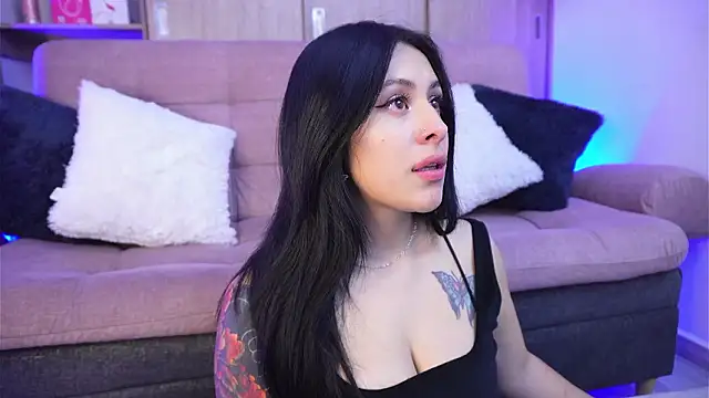 SophiieCumsx online show from February 2026 03:08:01 AM