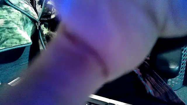 georgew62 online show from November 2025 01:21:02 AM