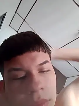 Daniel97Quintero online show from January 2026 12:33:02 PM