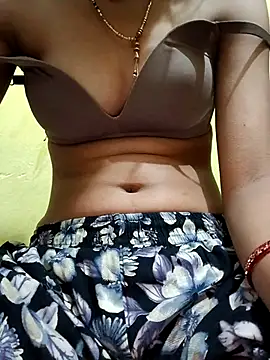 Snapshot of Cutey_neha01 chatting on October 2025 12:11:02 AM Cutey neha01 online show from October 2025 12:11:02 AM