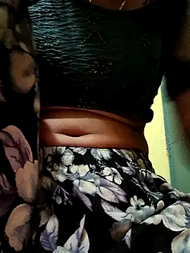 Snapshot of Cutey_neha01 chatting on September 2025 09:20:02 PM Cutey neha01 online show from September 2025 09:20:02 PM