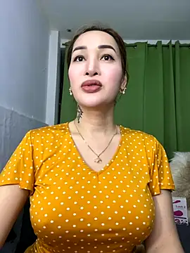 Snapshot of toni_0601 chatting on October 2025 02:46:02 AM toni 0601 online show from October 2025 02:46:02 AM