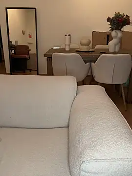 SophiiaStarr online show from November 2025 05:27:01 PM