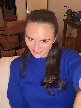 Snapshot of SophiiaStarr chatting on September 2025 07:53:01 PM SophiiaStarr online show from September 2025 07:53:01 PM