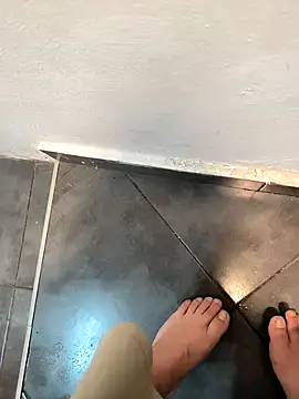 penchis90 online show from February 2026 07:13:01 PM