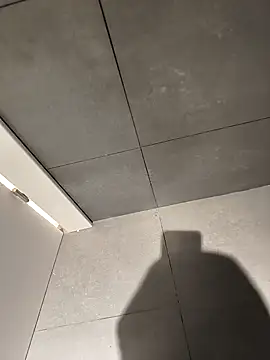 penchis90 online show from November 2025 06:46:02 AM