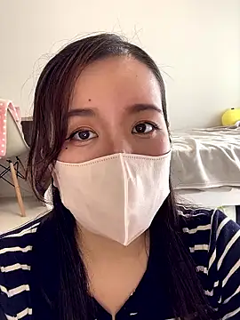 NATSUMI00 online show from September 2025 05:02:01 AM
