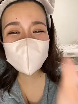 NATSUMI00 online show from October 2025 05:53:02 AM