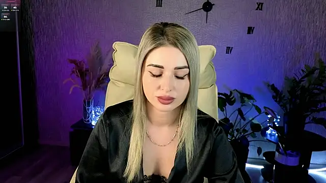 NikkiiStill online show from April 2026 01:23:02 AM