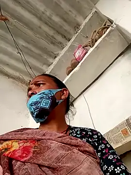 Snapshot of Sharmili_xx chatting on December 2025 08:52:02 AM Sharmili xx online show from December 2025 08:52:02 AM